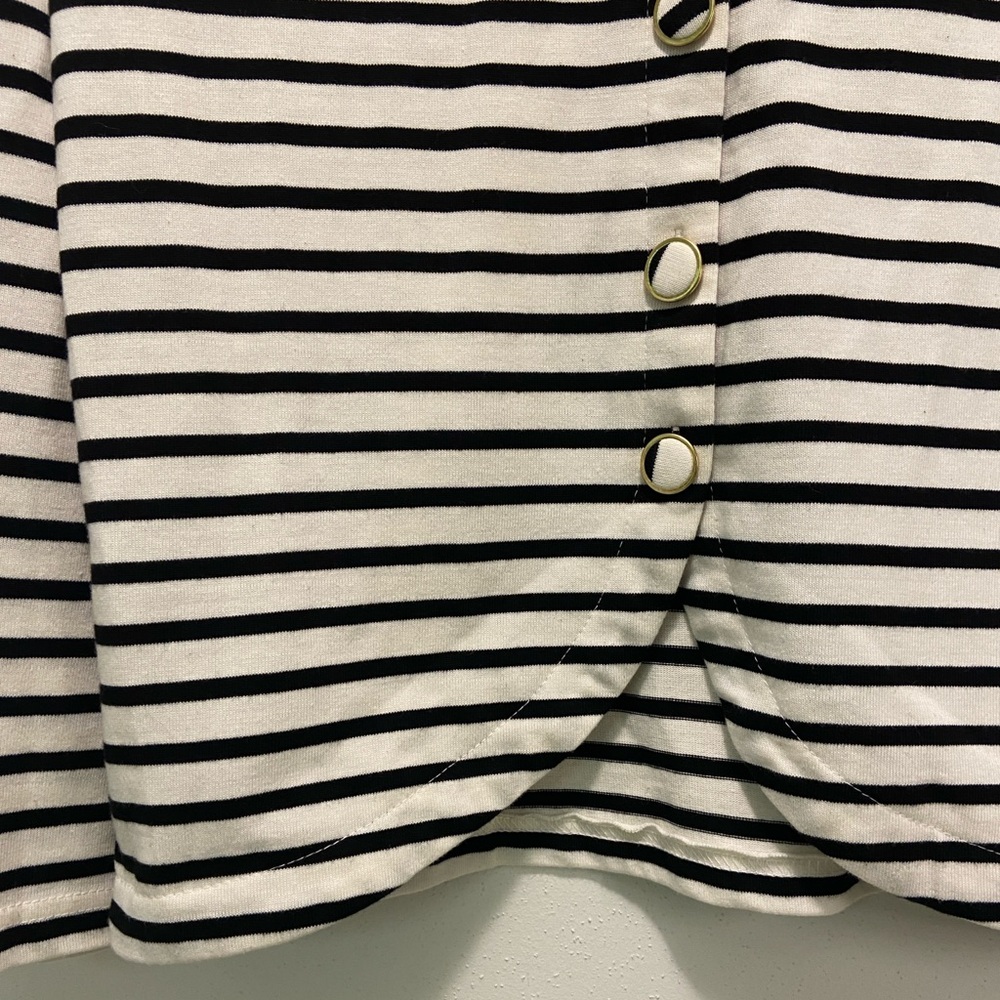 Striped Long Sleeve Top - Picture 5 of 7